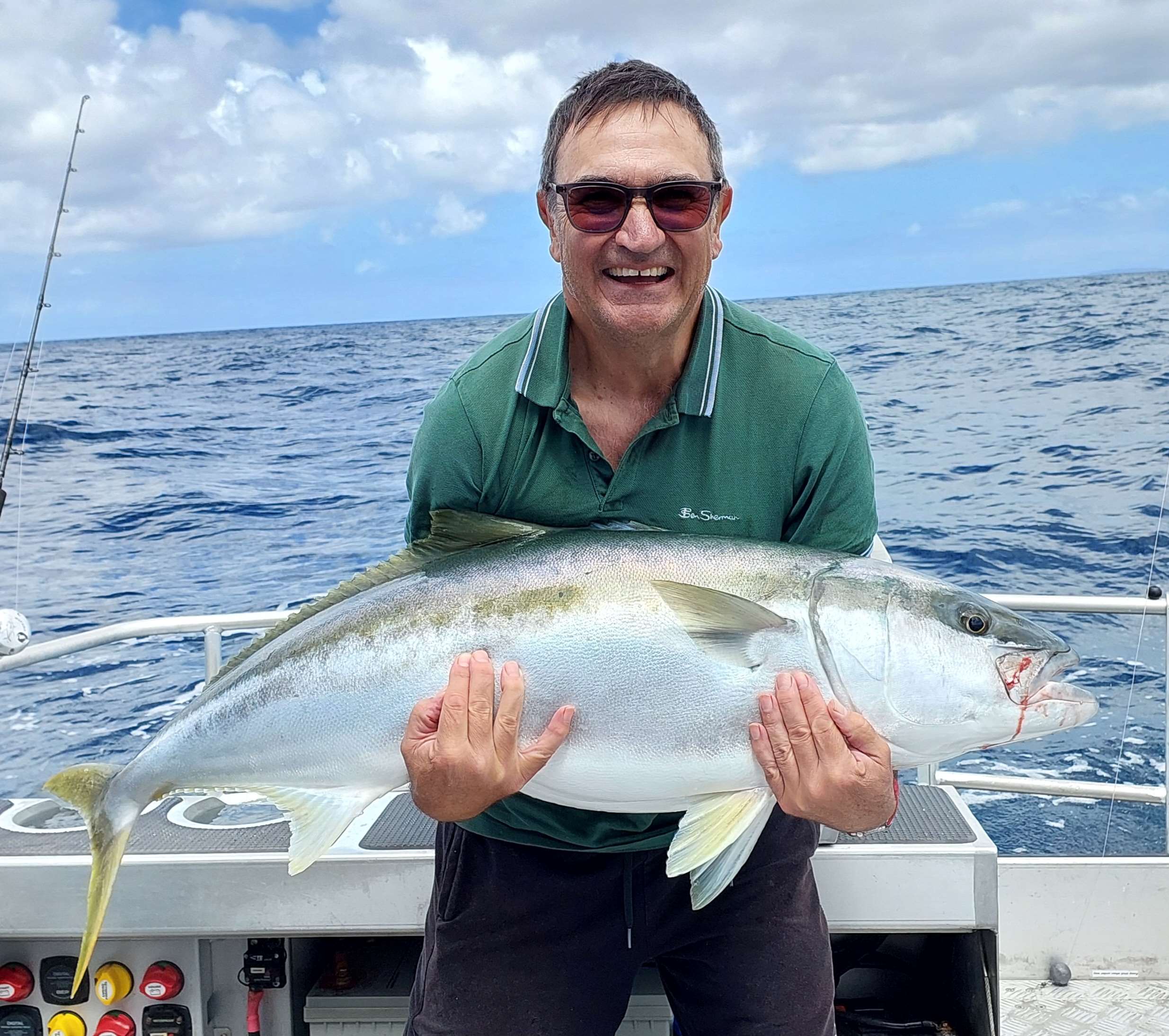 Kingfish on stickbait